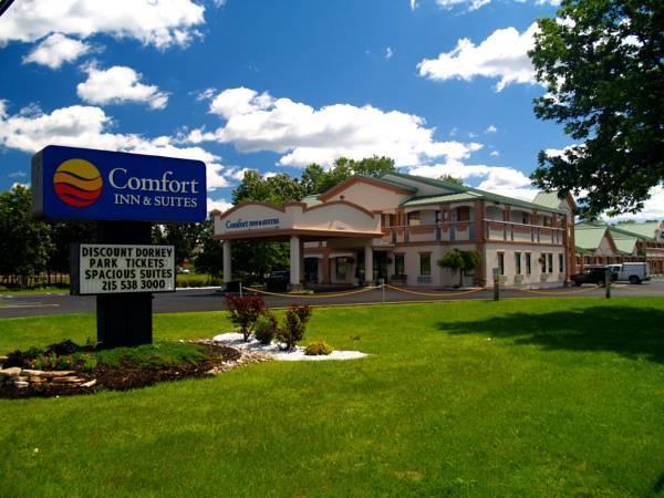 Comfort Inn & Suites Quakertown Bagian luar foto